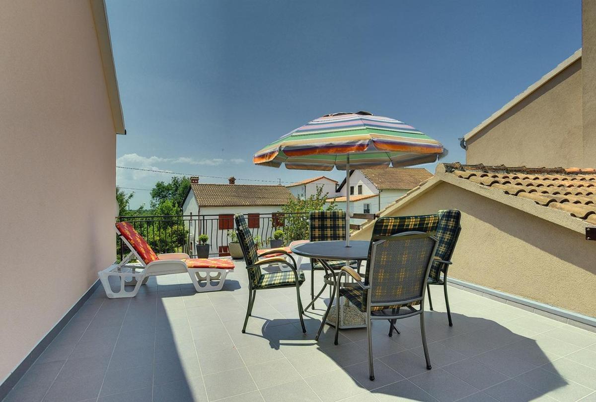 מדולין Apartments Danilo מראה חיצוני תמונה